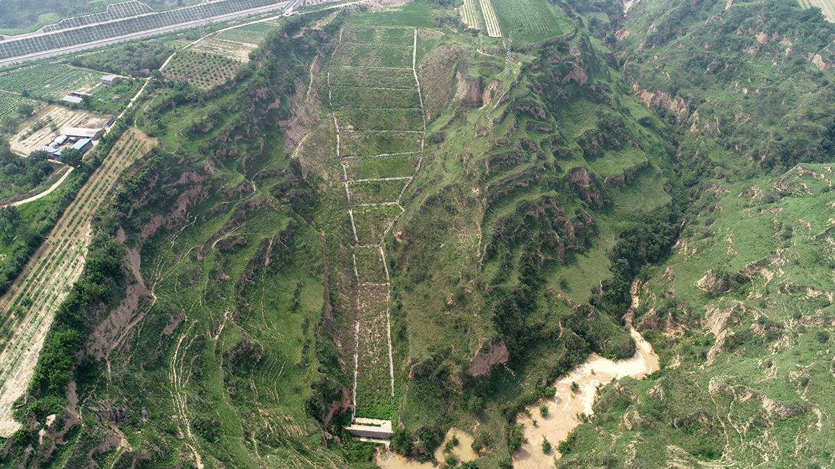 浩吉铁路胡家堡弃土场