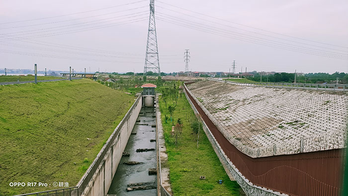 3生态鱼道防护-(2).jpg